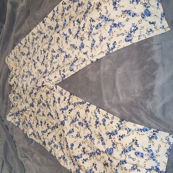 a new day Floral Wide Leg Pants - Blue and Cream - Picture 2 of 6